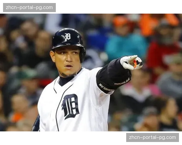 特写：40岁老将米格尔·卡布雷拉现身老虎队春训营，以特别教练身份指导年轻打者