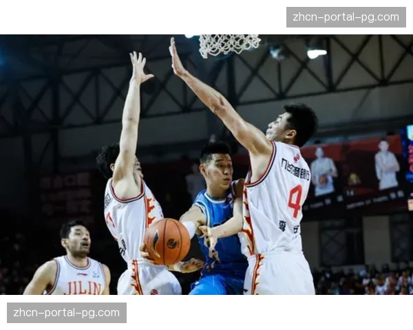 数据分析师：解读不同球队的关键传球区域图，揭示其核心进攻套路